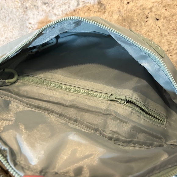 Beis Sport Pack - Slate - Picture 3 of 7